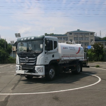 Efficient Multi Purpose Water Sprinkler Truck for Urban Maintenance